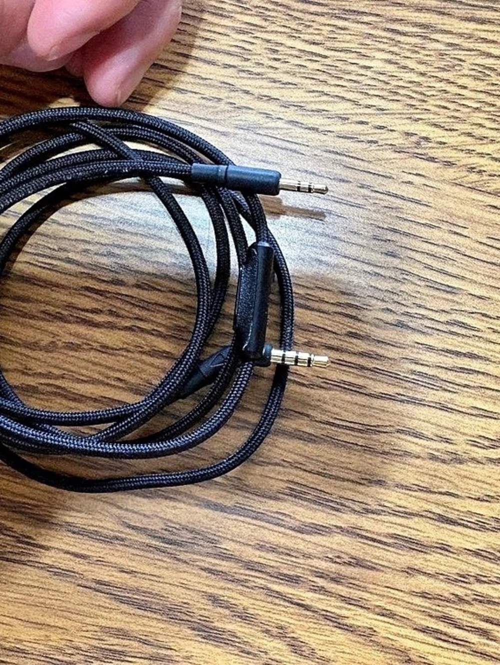 Aux cord